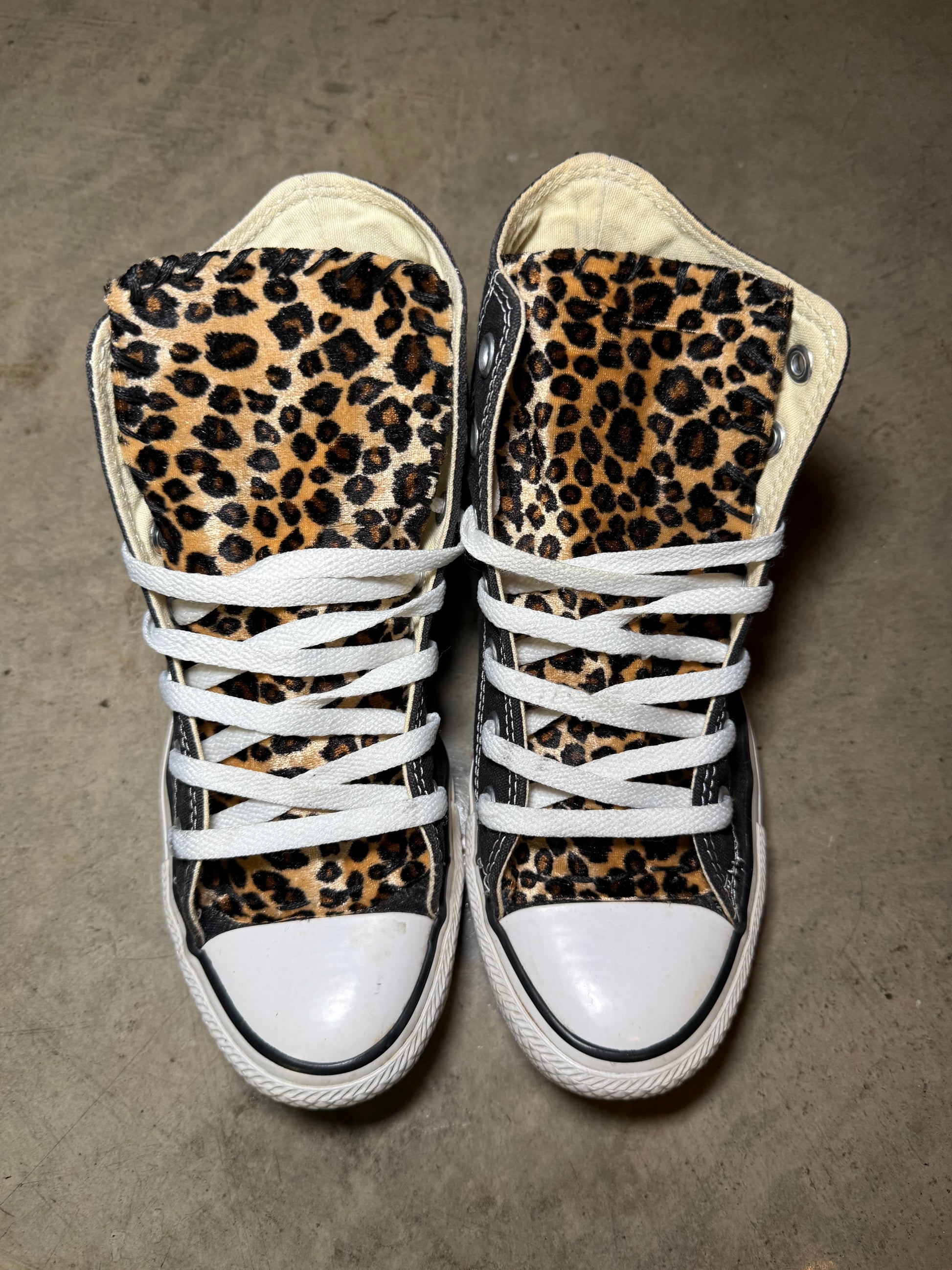 Classic Leopard Chucks