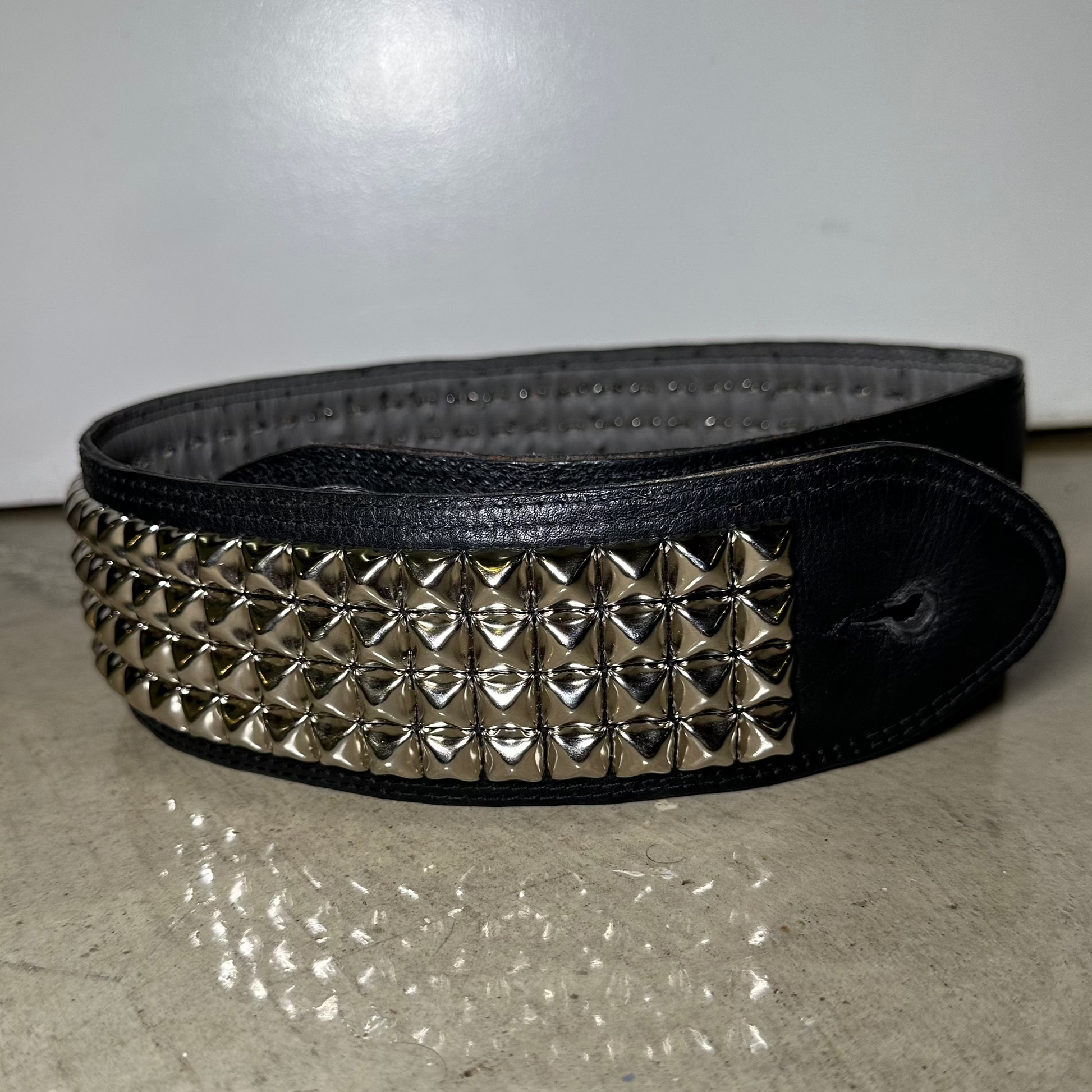 Handmade Ostrich Leather 4-Row Pyramid Studded Guitar Strap