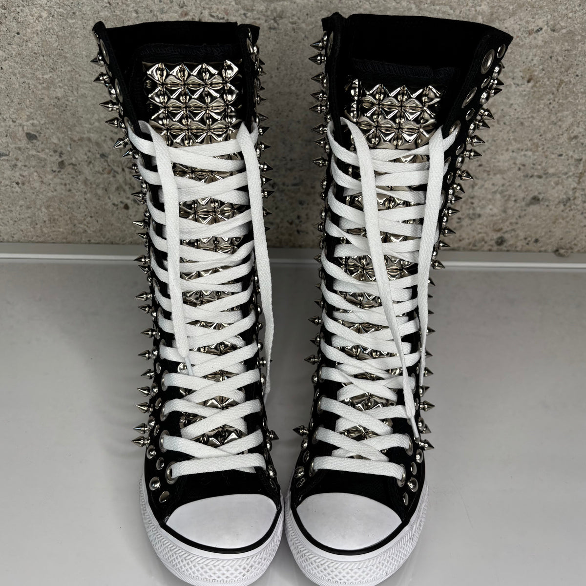 CUSTOM MINI KNEE-HIGH CONVERSE