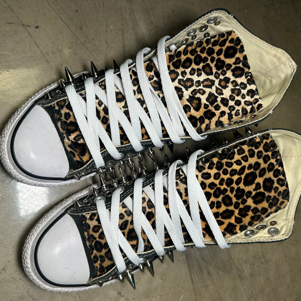 SPIKED LEOPARD CHUCKS