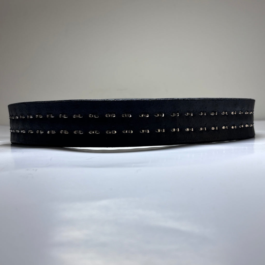 BLOODY KISSES STUDDED BELT