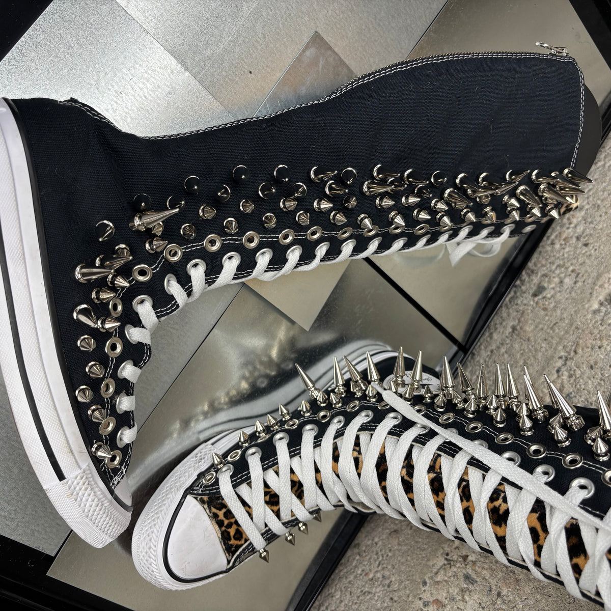 KNEE HIGH CUSTOM LEOPARD CONS