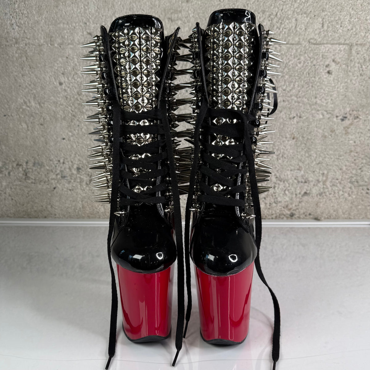 CUSTOM SPIKEY PLEASERS