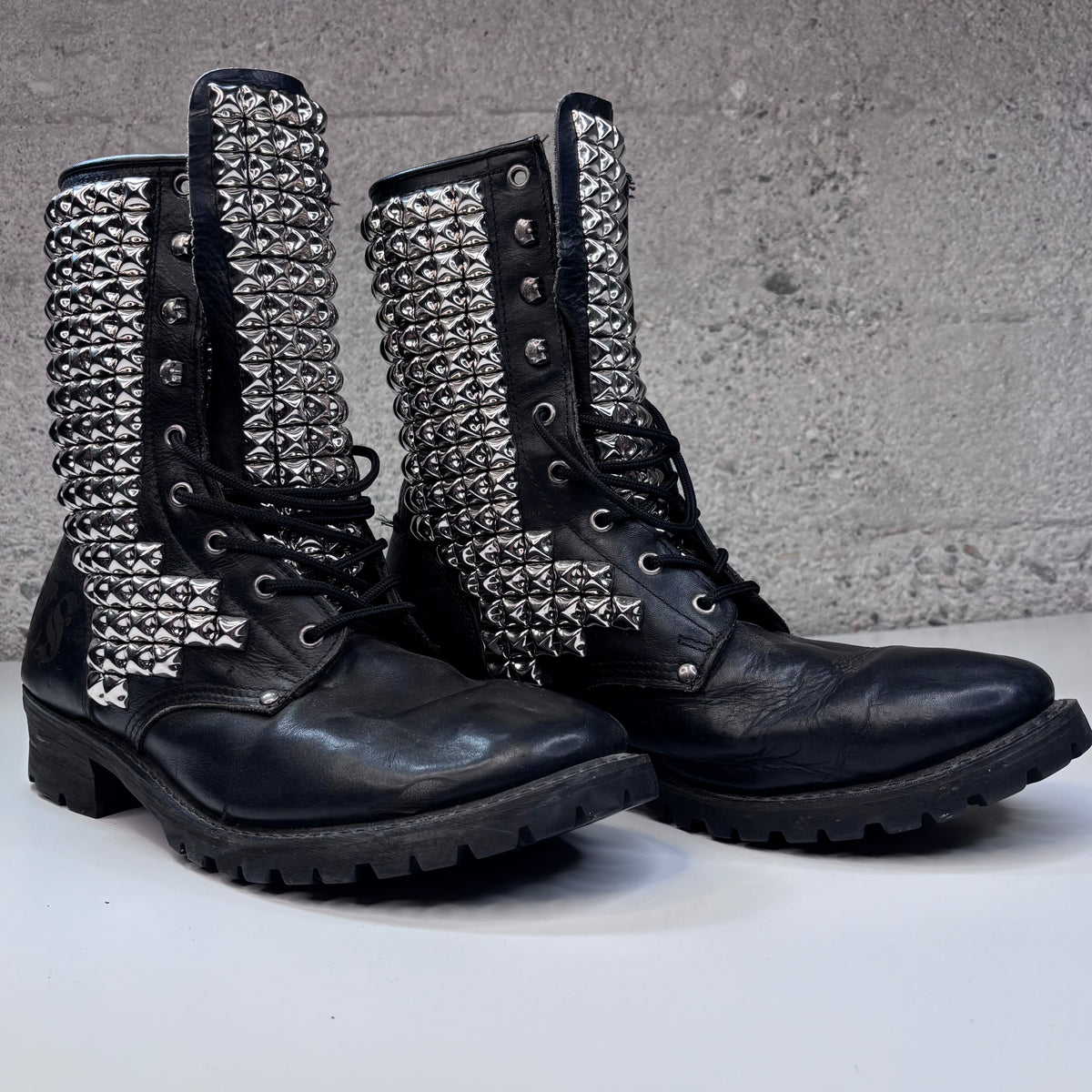 VINTAGE STUDDED HARLEY DAVIDSON BOOTS
