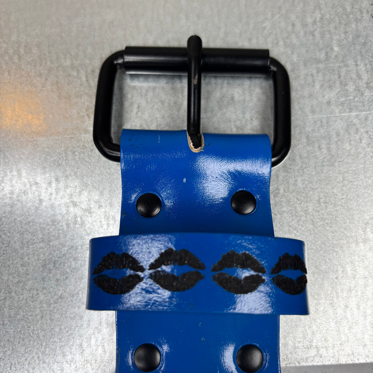 DEEP BLUE LIPSTAIN CUSTOM BELT