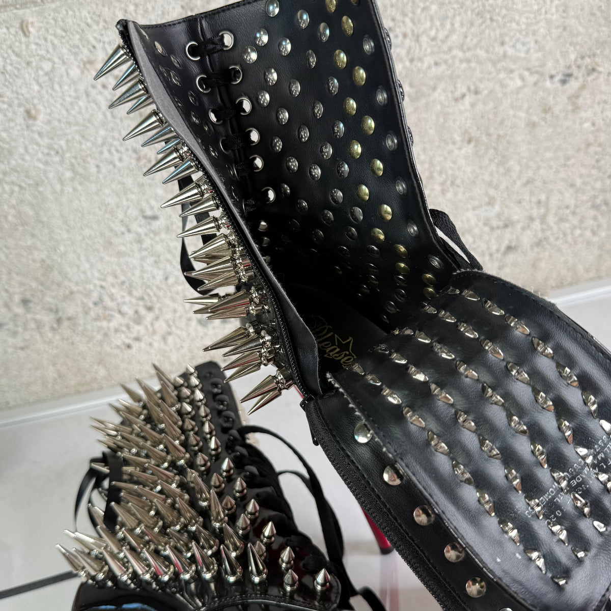 CUSTOM SPIKEY PLEASERS