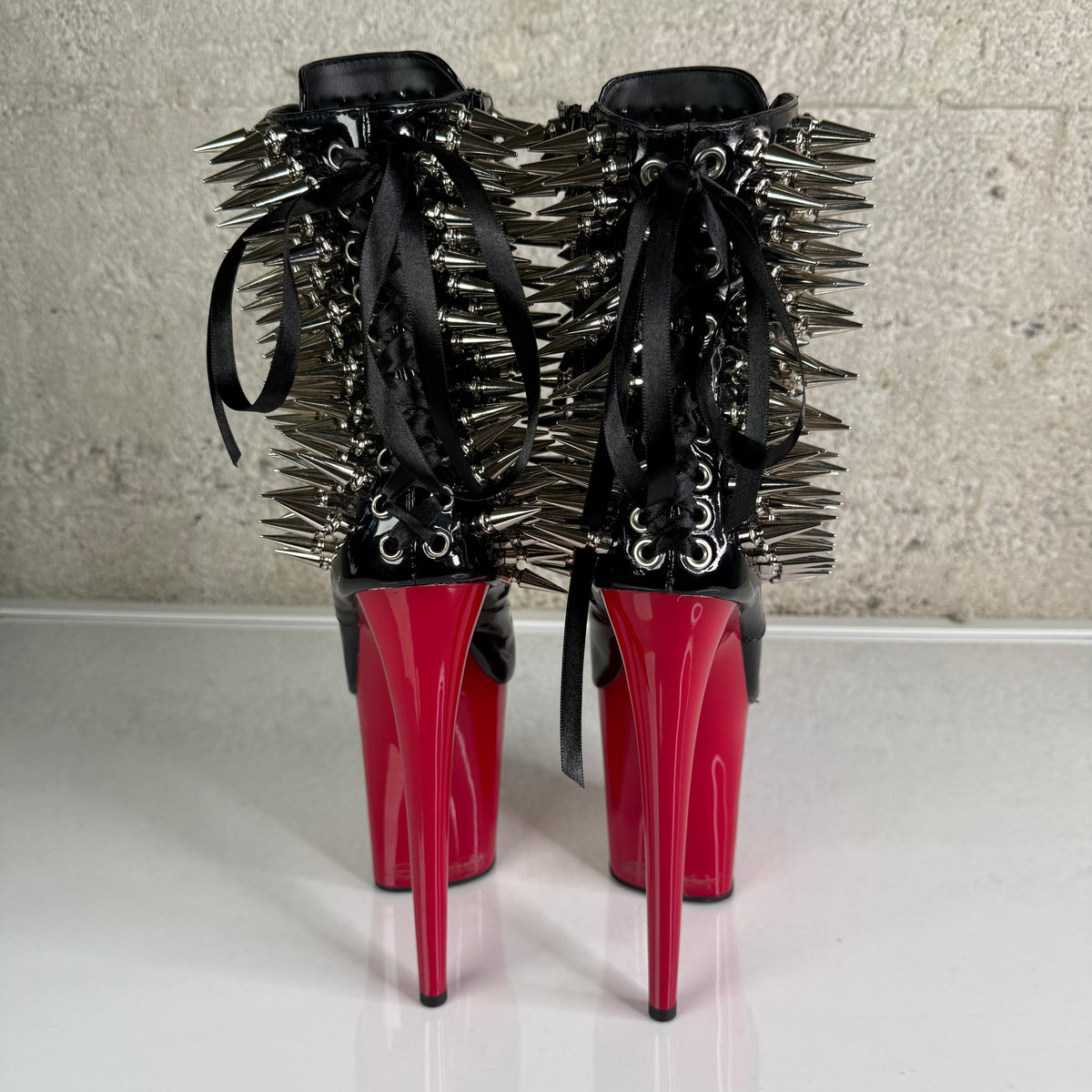 CUSTOM SPIKEY PLEASERS