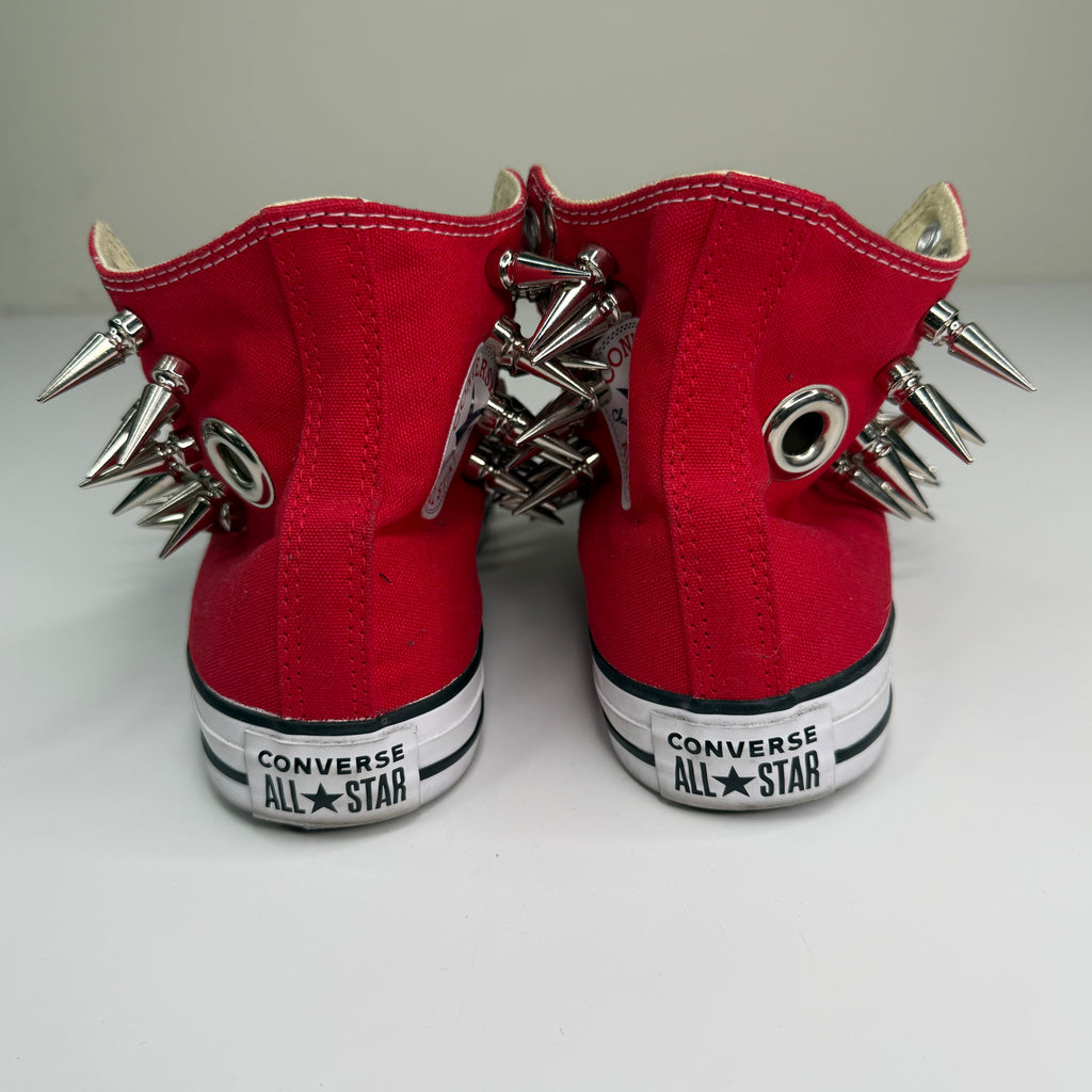 RED SPIKEY CONVERSE