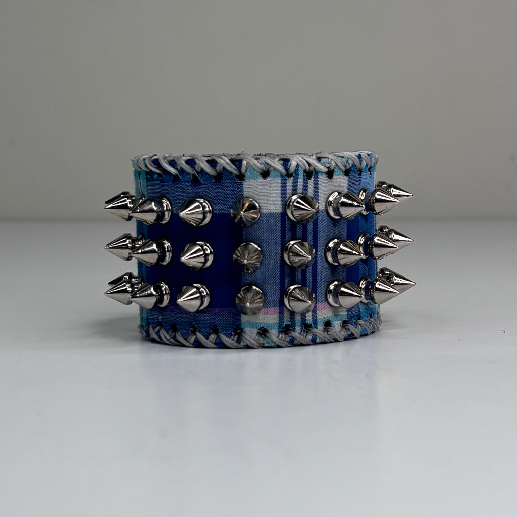 PLAID SPIKEY CUFF