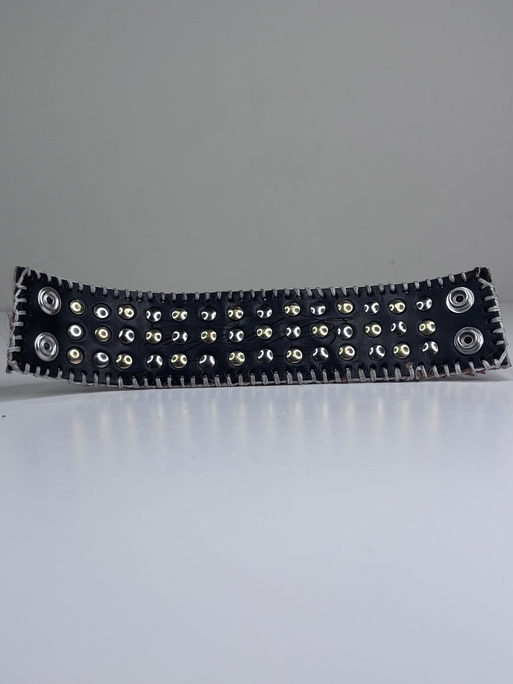 PONY HIDE HAIR-ON MULTI SPIKEY CUFF