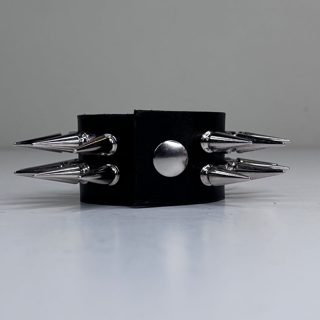 SPIKEY 2 ROW CUFF
