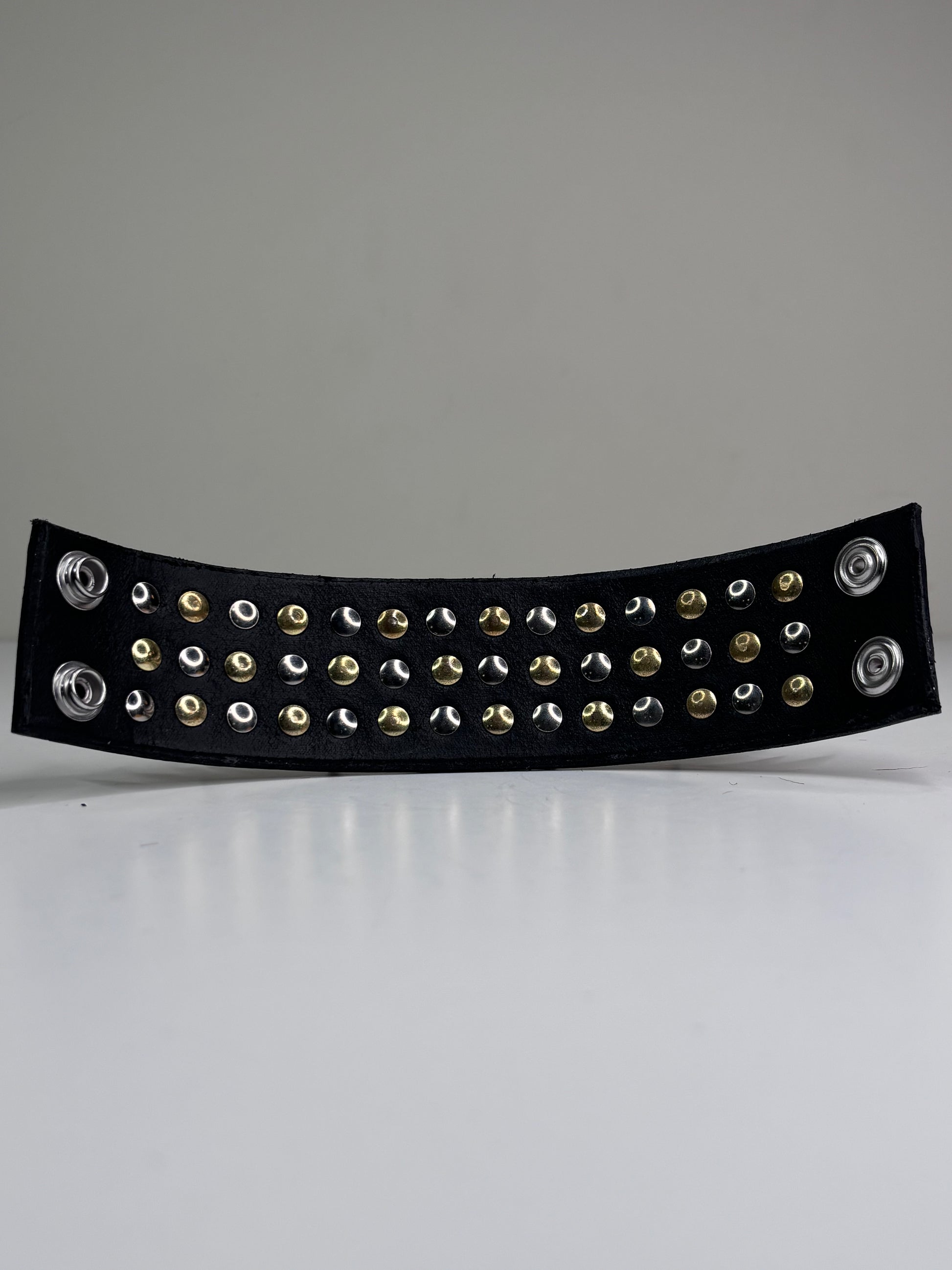 MULTI 3/ROW SPIKEY CUFF
